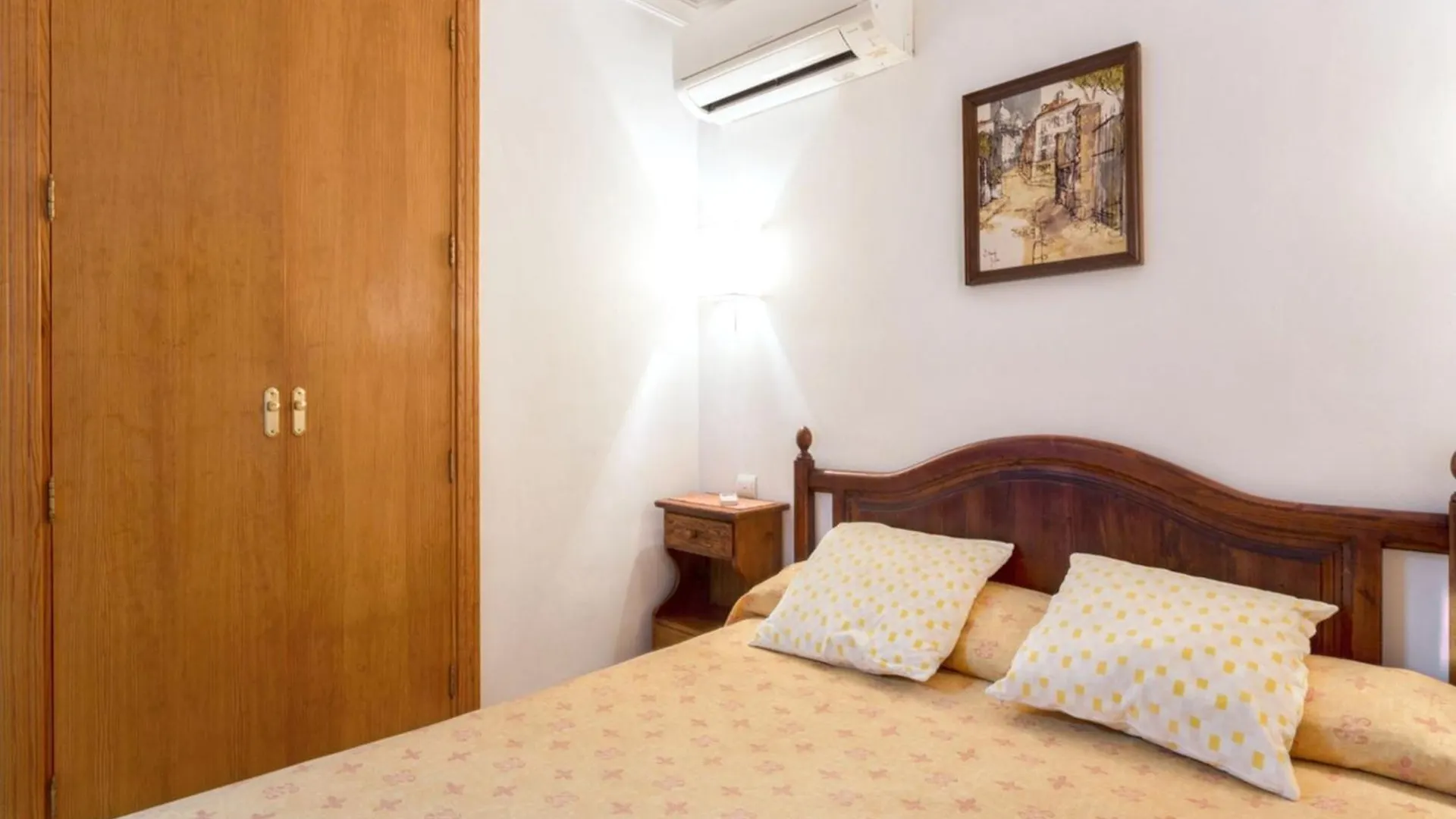 Experience The Charm Of Pollenca From A Welcoming House With Mountain View Villa 0*,